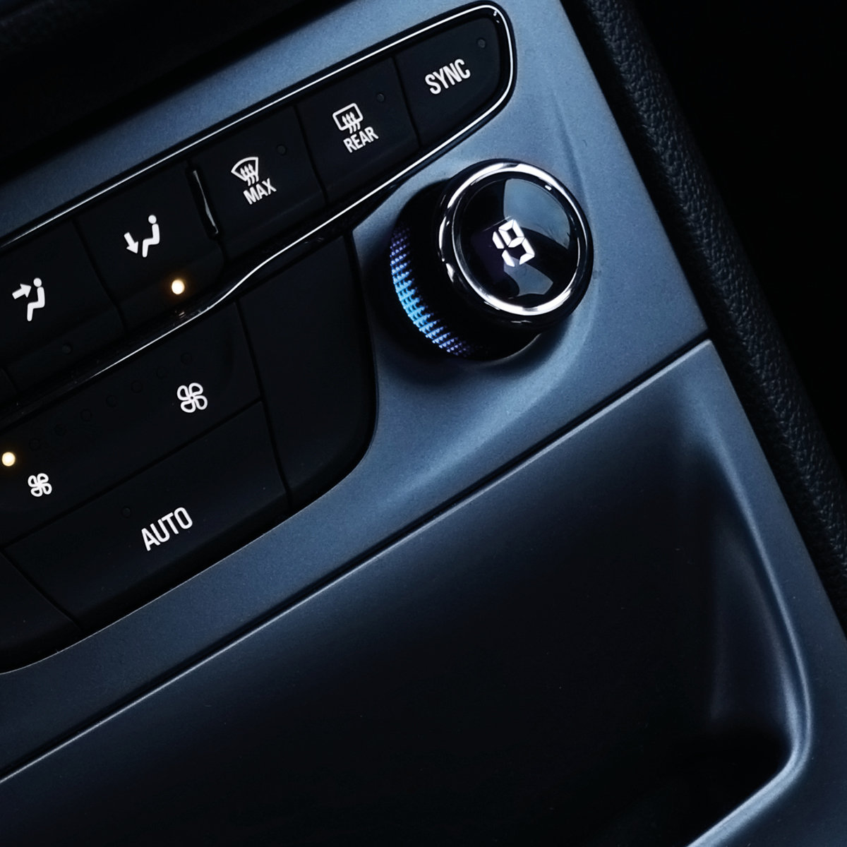 The central console serves as a key interface for both driver and passenger, simplifying vehicle navigation.